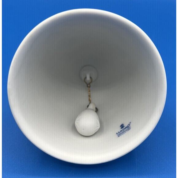 Lladro 2000 Limited Edition Christmas Bell Porcelain (No Box) *Pre-Owned* - Picture 6 of 9